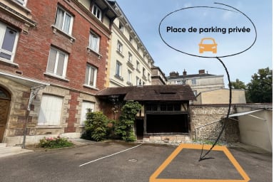 Parking privé, sécurisé