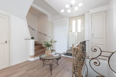 Hall / Entrance