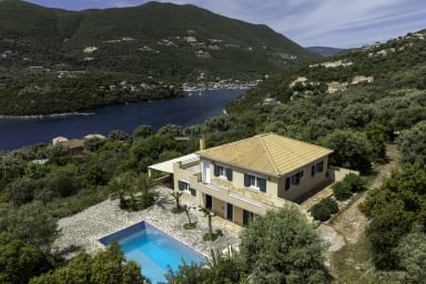 Villa Mitera - Timeless Elegance Overlooking Sivota Bay