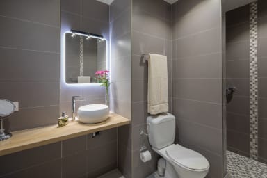 book-villa-maxime-property-rental-kid-friendly-eze-pioma-home