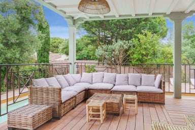 book-villa-paola-property-rental-kid-friendly-gassin-pioma-home