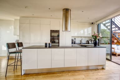 book-maison-hortense-property-rental-kid-friendly-issy-pioma-home