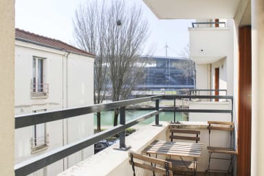 Grand Appartement Avec Balcon - Stade De France - Saint-Denis