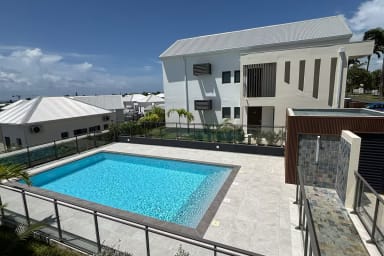 Photo de Appartement en location saisonnière à Saint-Francois en Guadeloupe 