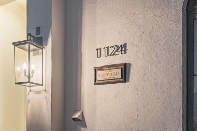 Charming boutique in the heart of downtown Santa Barbara