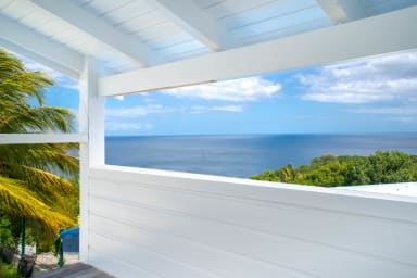 Photo de Appartement en location saisonnière à Vieux-Fort en Guadeloupe