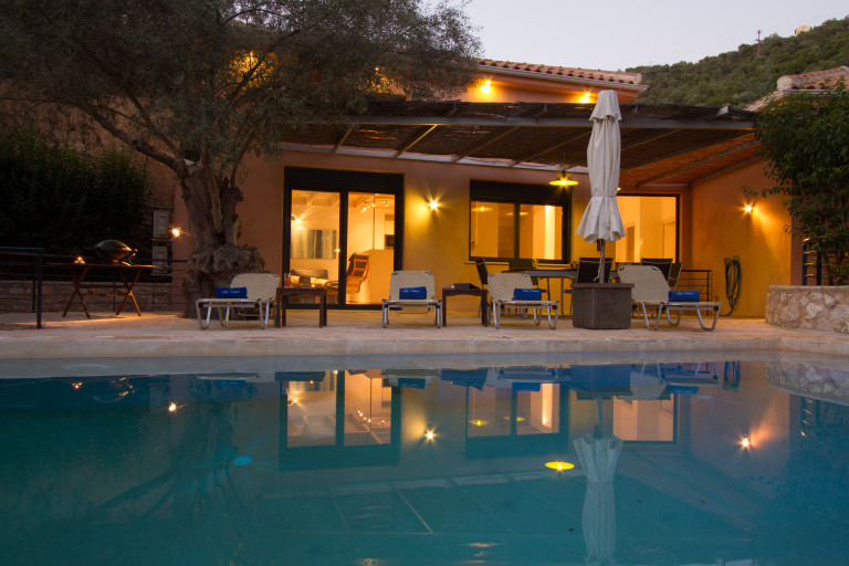 Villa Amoudia Luxury Villa Right On The Beach With Private - 