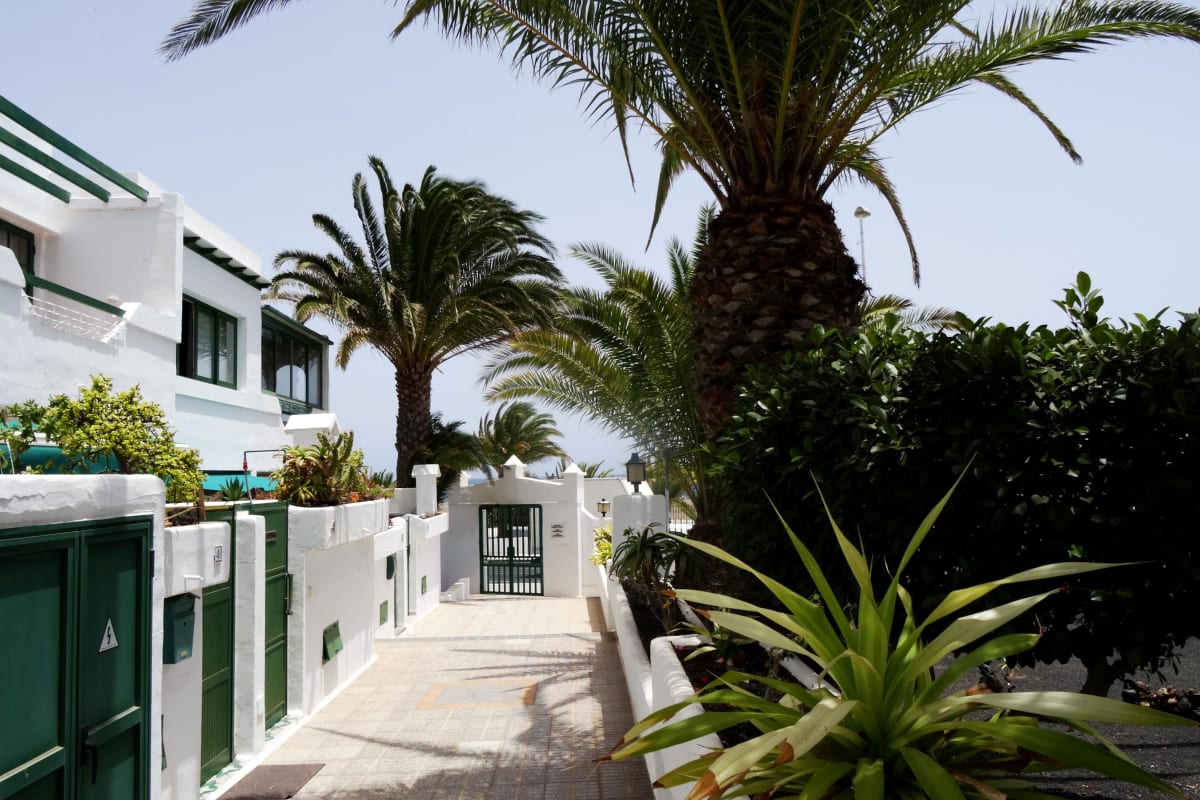Casa Playa De Los Pocillos Holiday Home In Puerto Del Carmen
