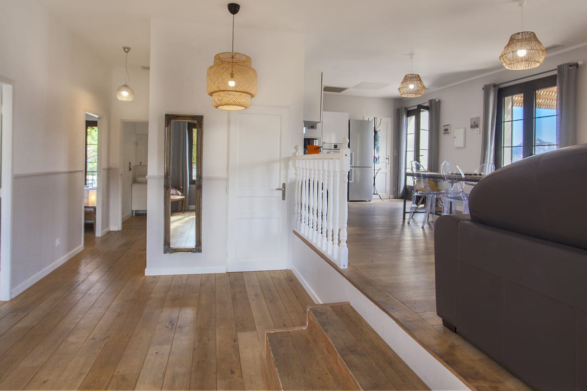 Appartement serra  : Calvi centre, à 300m de la page et du port, piscine chauffée bbq 