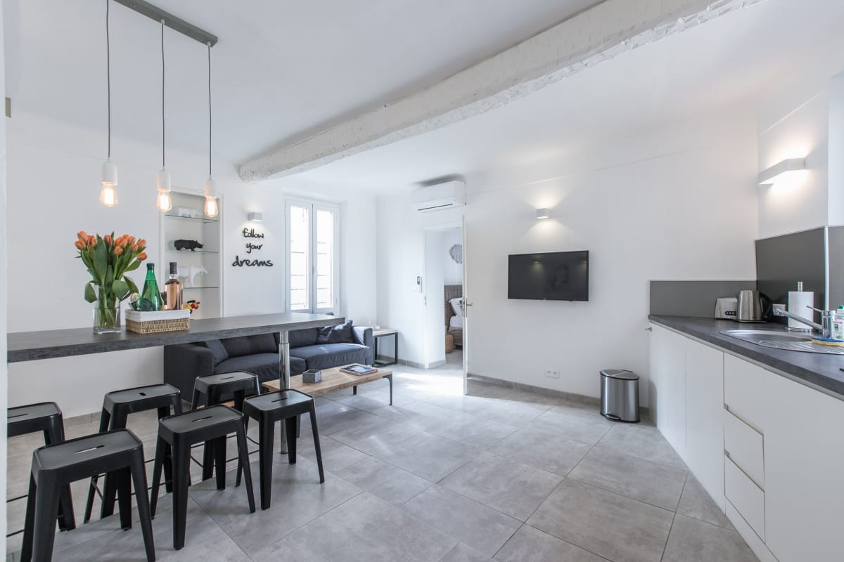 Appartement Palais & Croisette 1 mn, 2 Pièces spacieux avec balcon - Olam Properties 