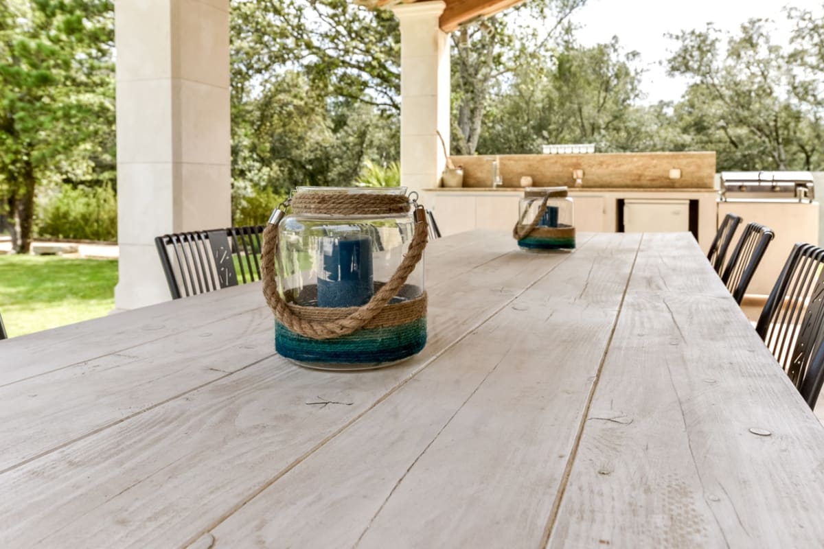 Immobilier "Villa Tranquilla: Retraite de Charme avec Piscine à Lourmarin"  