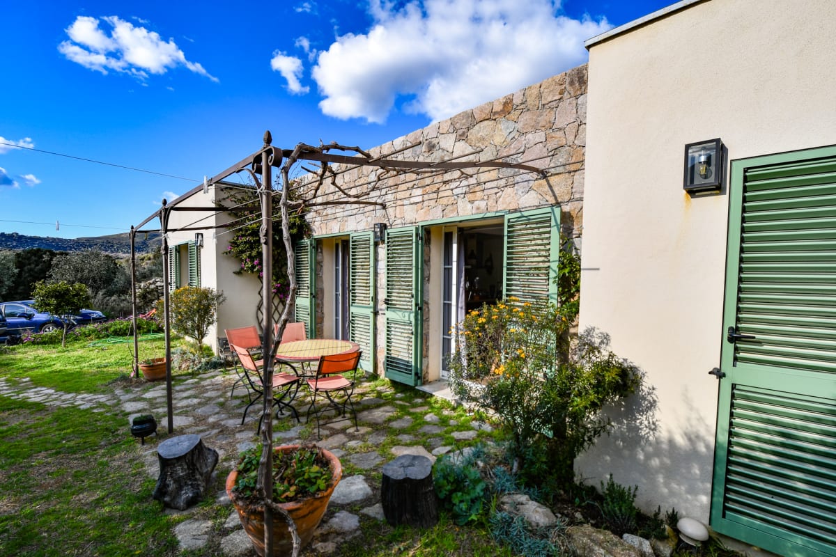 Villa Annastasia, location vacances au Calme en Corse à Zilia 20 min Calvi