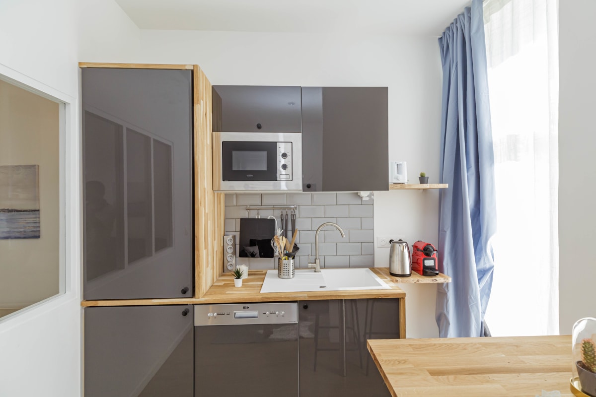  immobilier  Joli 23 M² Lumineux Et Rénové   Côté Cour