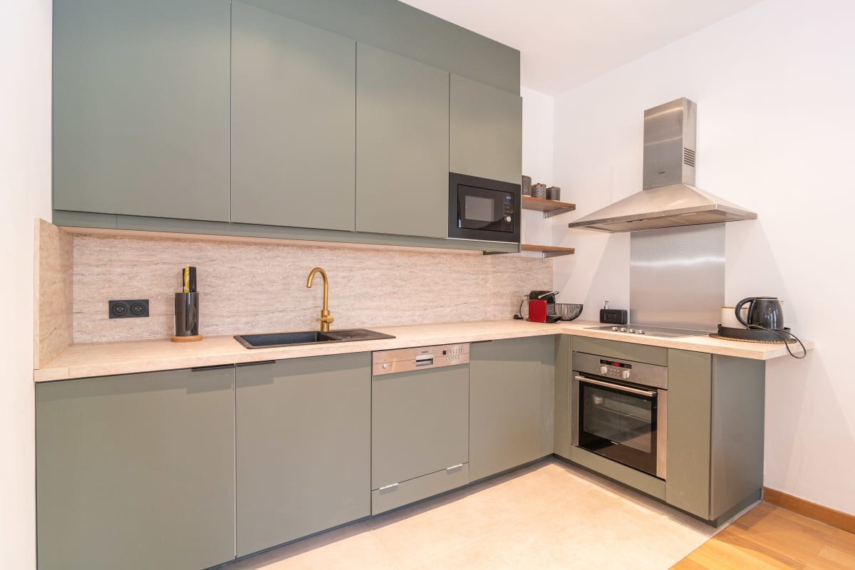 Appartement   Cozy Lumineux 3 pcs Cannes Vieux Port Palais Festivals 1 mn Olam Properties