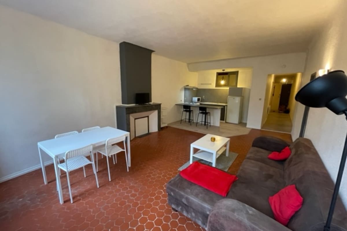  immobilier  Appartement Confortable Central à Draguignan