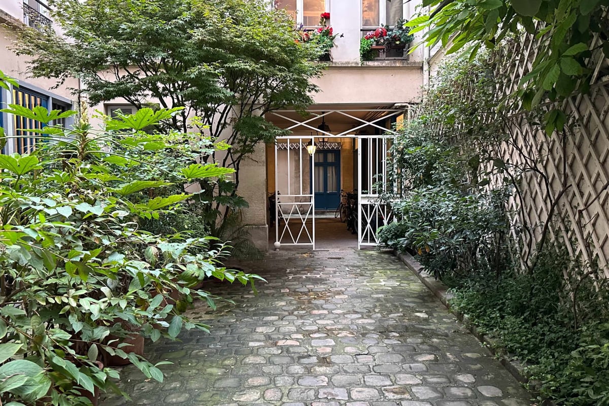  Cosy T3 au cœur de Popincourt 