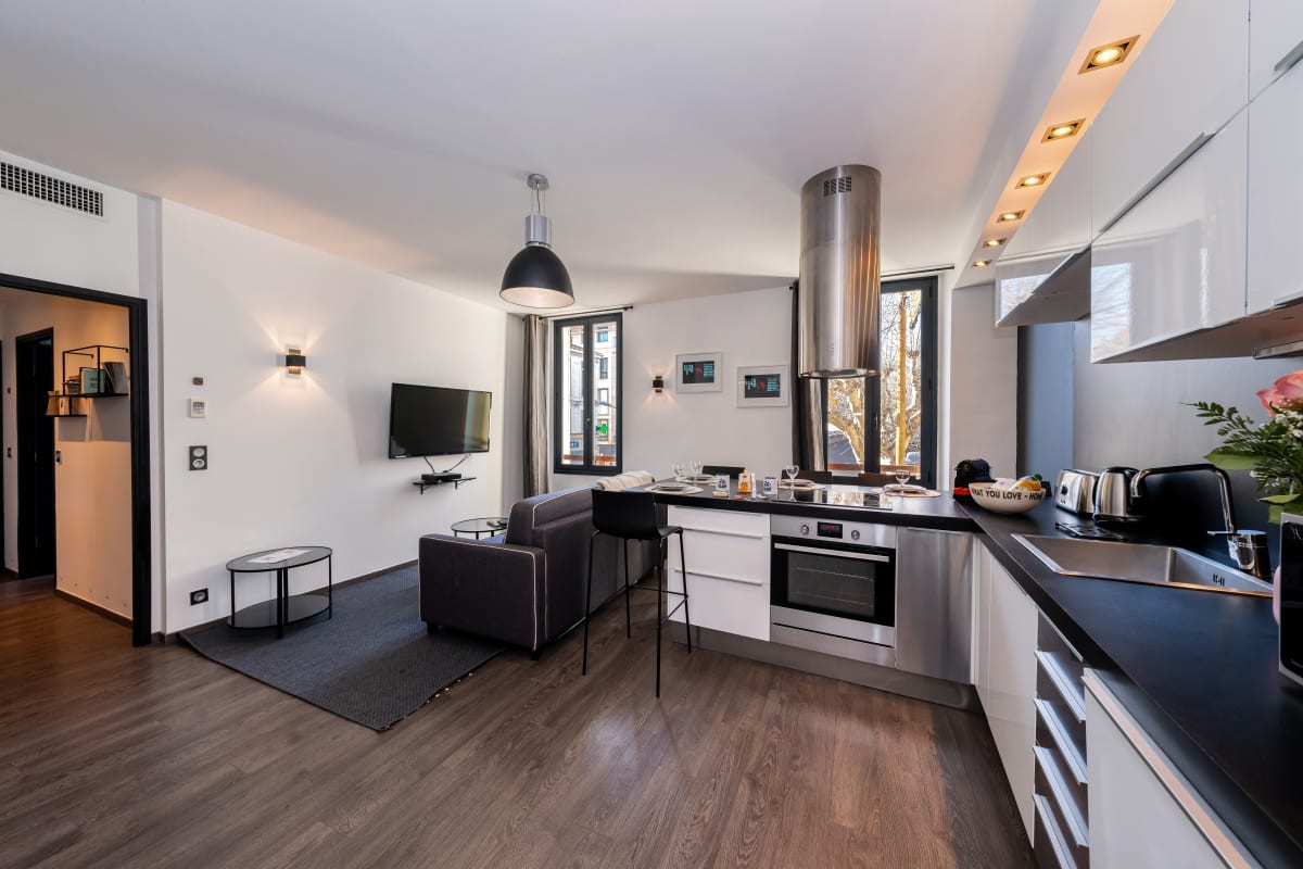  Appartement 3 pcs Design - Rénové Cannes Ctre Croisette Emplacement n°1 Olam Properties