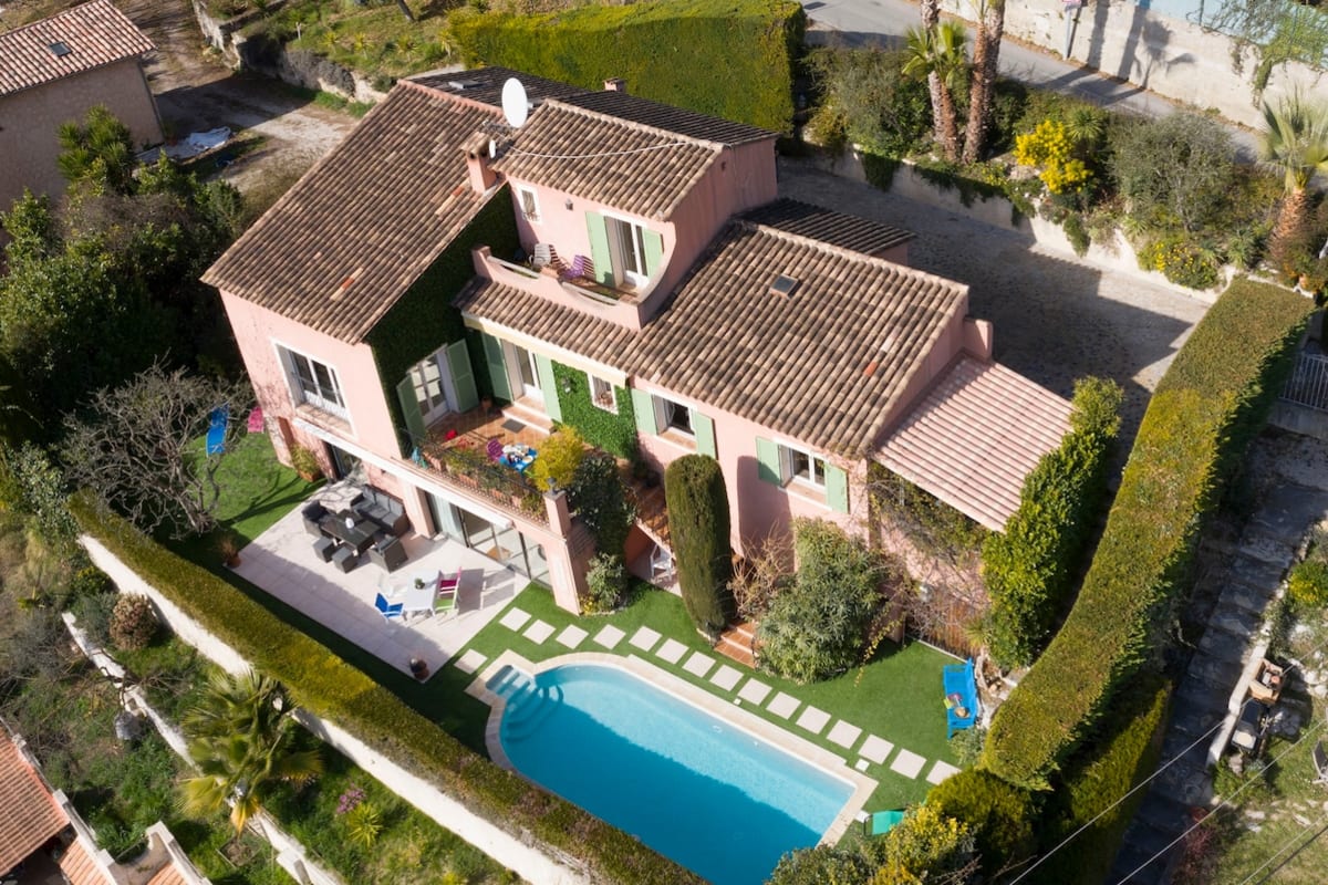 06C-Villa 8 pers avec piscine -arrière pays niçois
