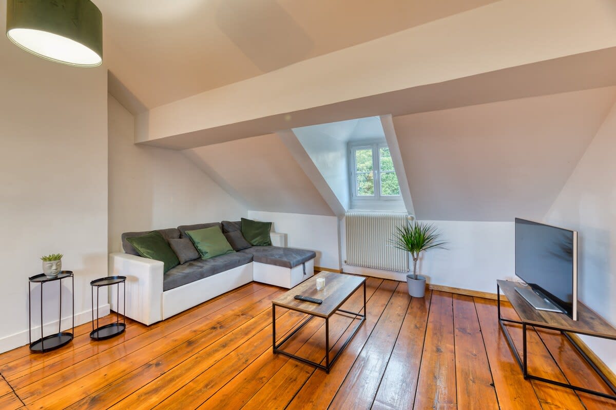 Appartement Michael : beau *F3* La Bouille 