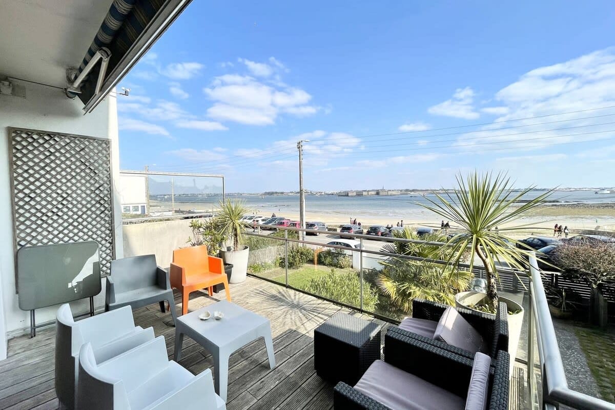 Appartement   Luxury T3 neuf de standing Front de mer vue 180