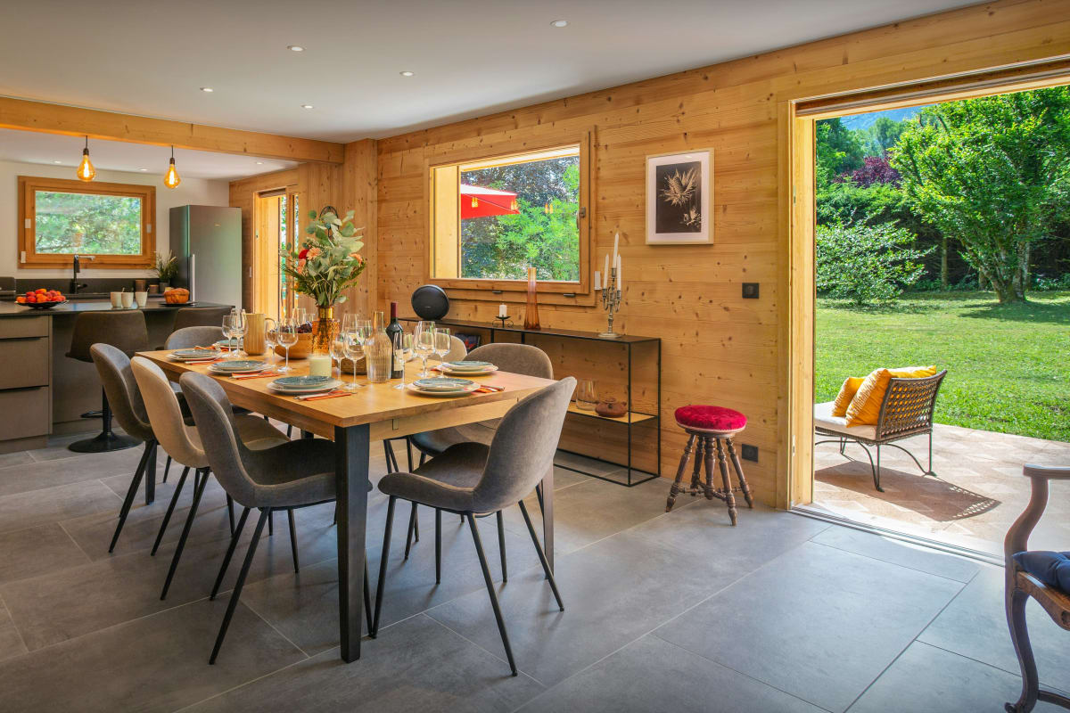 Chalet Entre le lac d’Annecy et les montagnes - OVO Network 