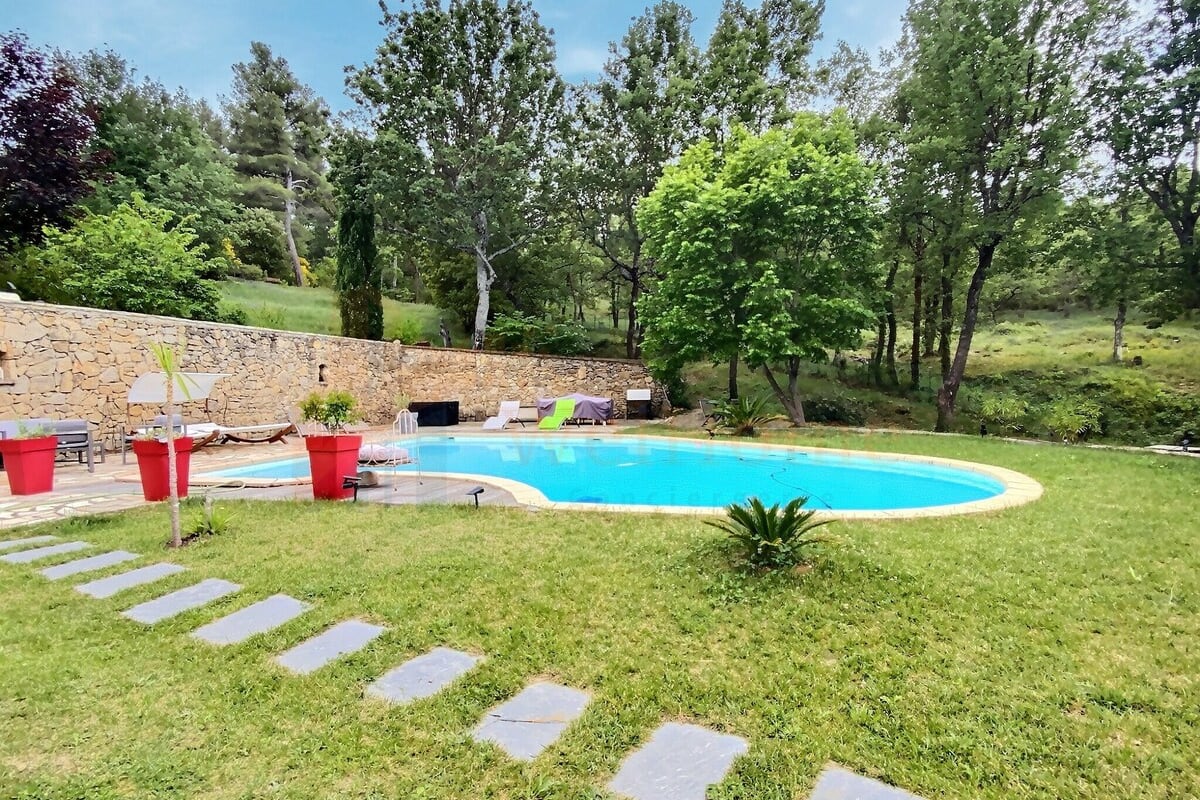L'évasion Provençale - Piscine