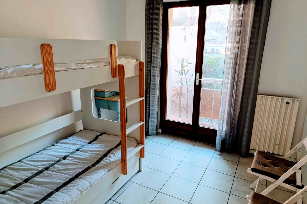  Appartement - 5 pers - Terrasse - Proche plage 