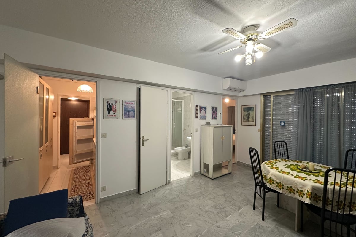  Appartement Charmant 2 pièces d'angle de 51 m² à Antibes