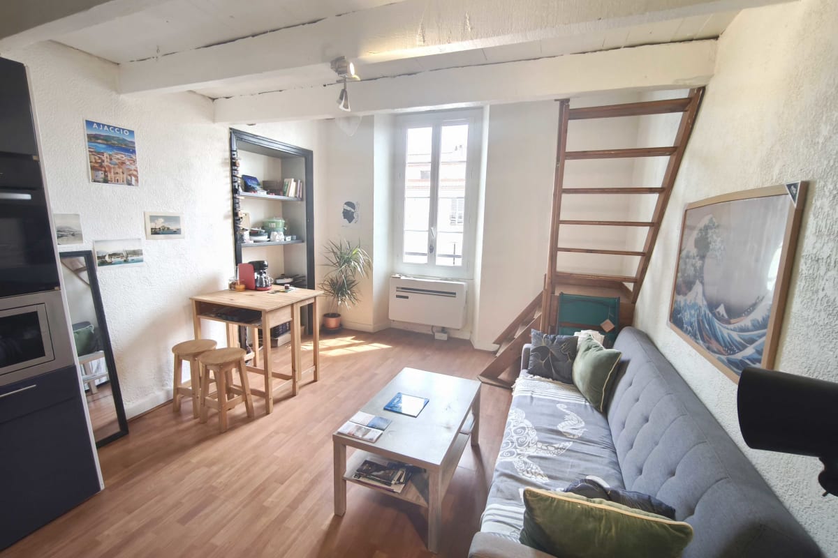  Appartement Duplex central à Ajaccio, calme et pratique
