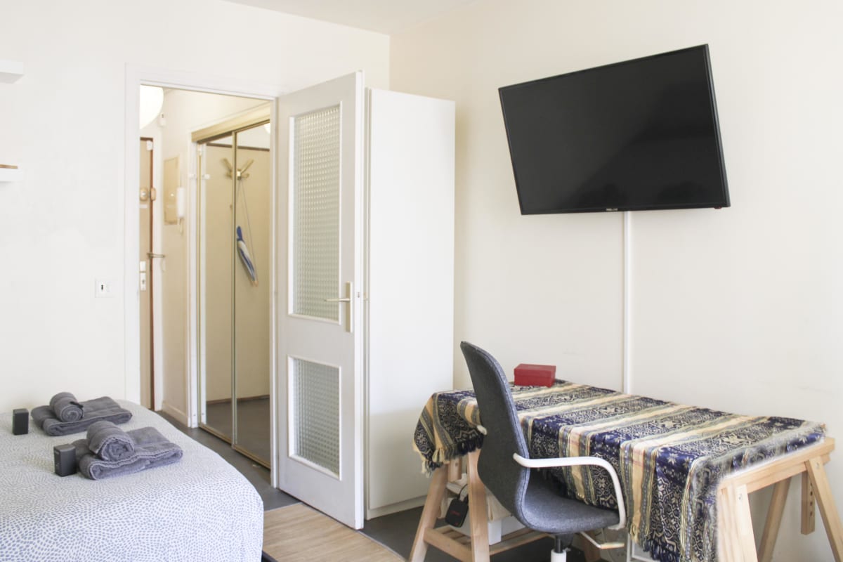 Appartement Studio lumineux avec balcon – Porte de Versailles 