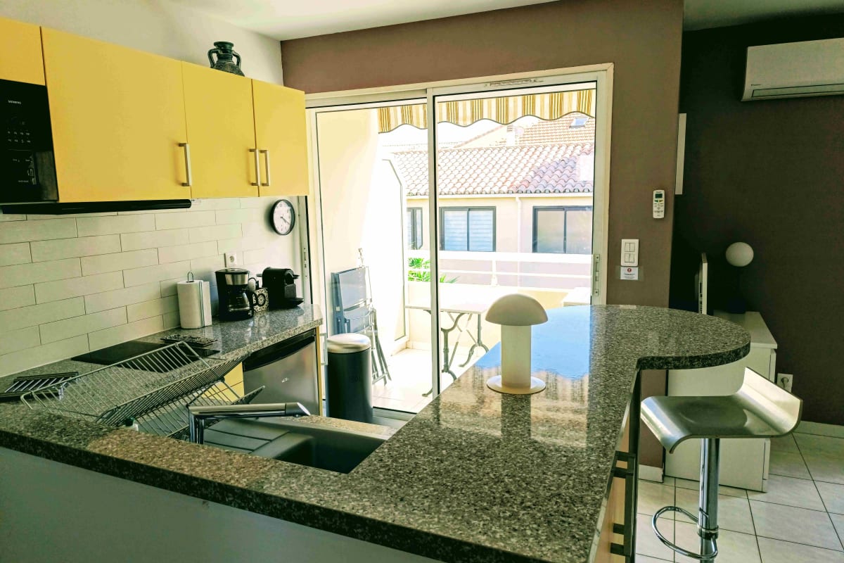  immobilier  Charmant 2 pièces avec balcon au cœur de la ville