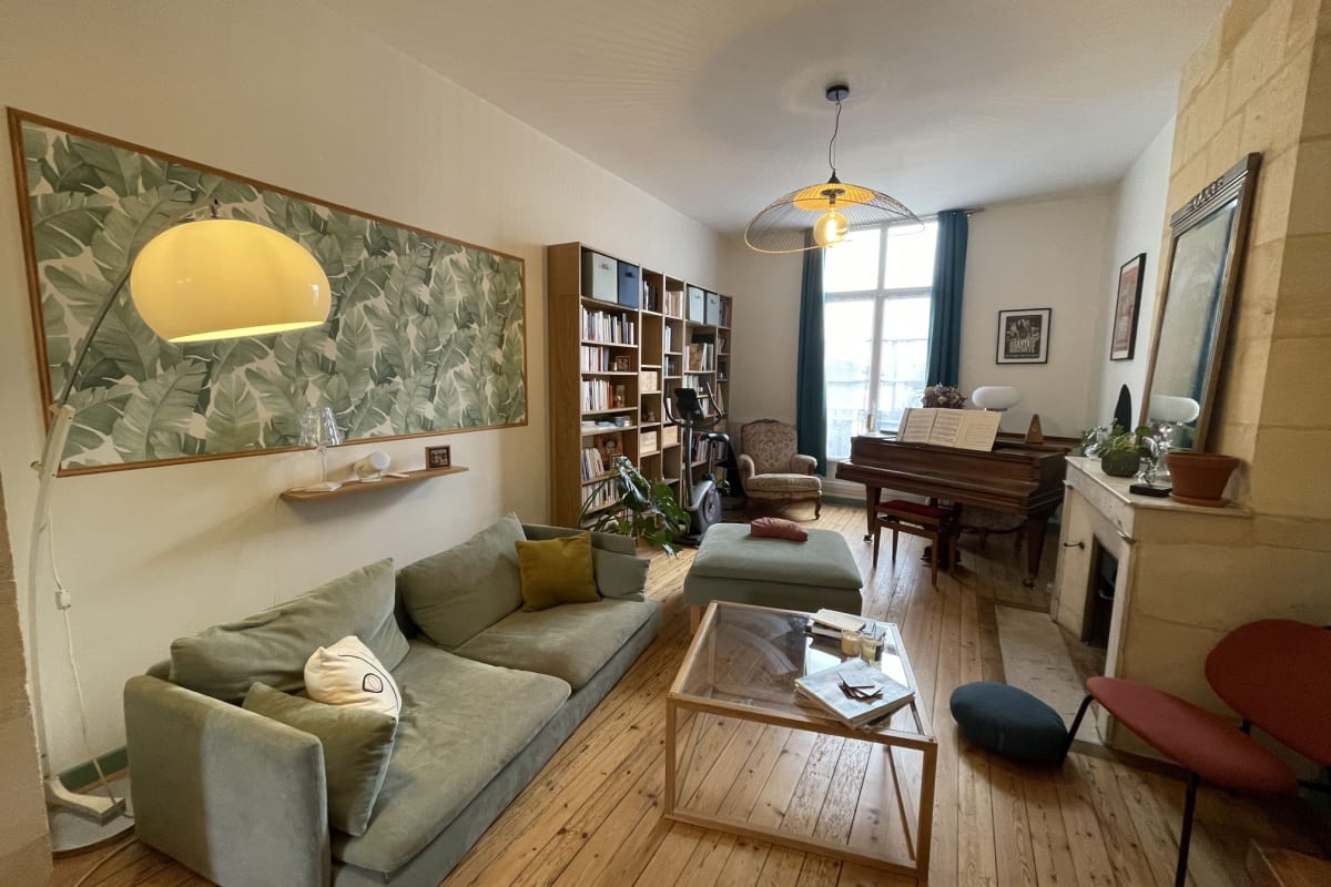 2 Chambres • Centre Bordeaux, Quais 2 min