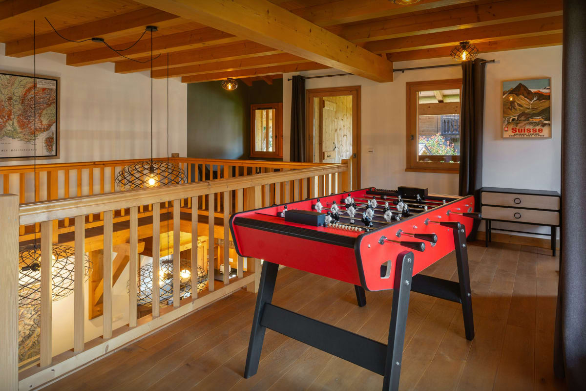 Chalet Chalet pour 12 près du centre de Samoëns - OVO Network 