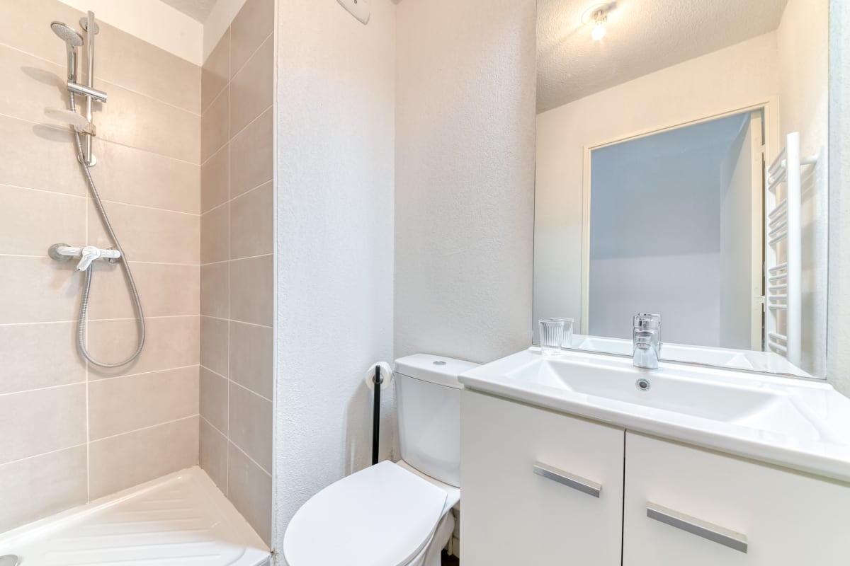  immobilier  3 - Le Bienvenu - Gratte-Ciel – Métro