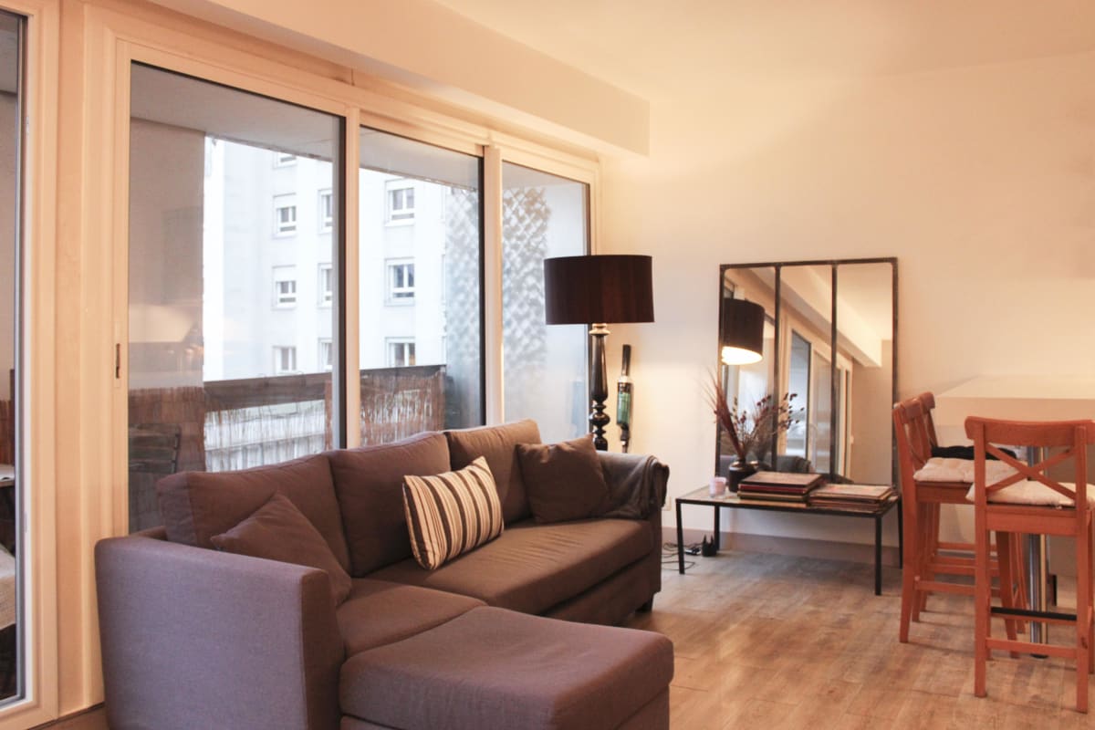 Joli T1 avec balcon à Paris