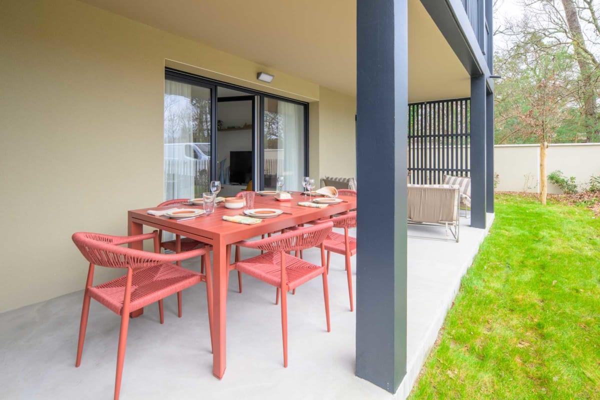  Appartement Bel appartement terrasse et jardin proche Ocean 