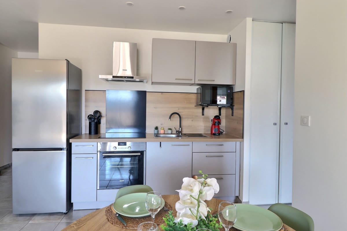 Immobilier Le Dolce Verde | Proche centre, plages & parking  