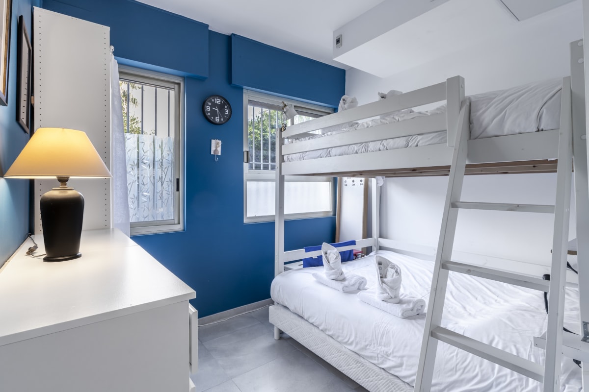 Appartement   Spacieux 80 m² avec immense terrasse à Cannes