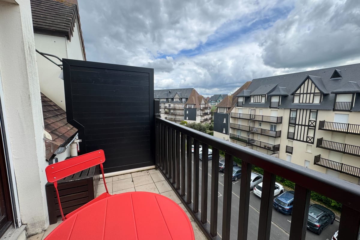  immobilier  Appartement Rénové & Lumineux - Accès Direct Mer