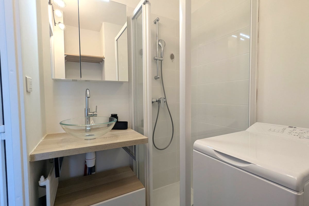 Appartement Studio de standing avec vue mer et piscine 