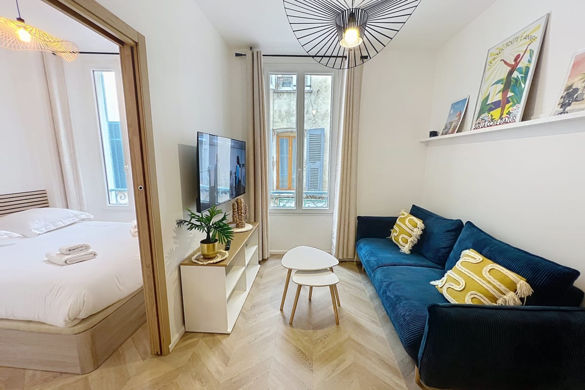  Appartement Cannes r Meynadier Premium Vieux Port Palais Festivals 2 mn Olam Properties