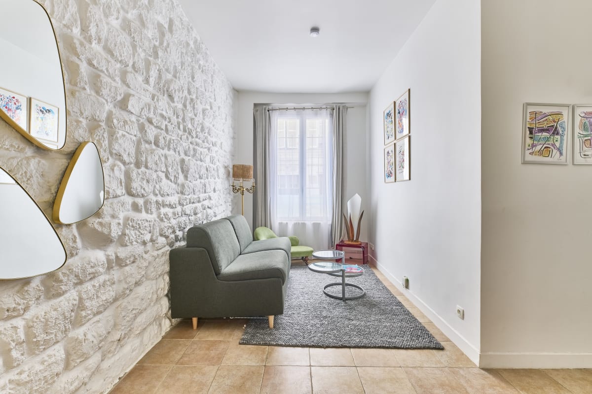 immobilier  Abbesses · 18e · Au cœur de Montmartre – géré par Mey Agency