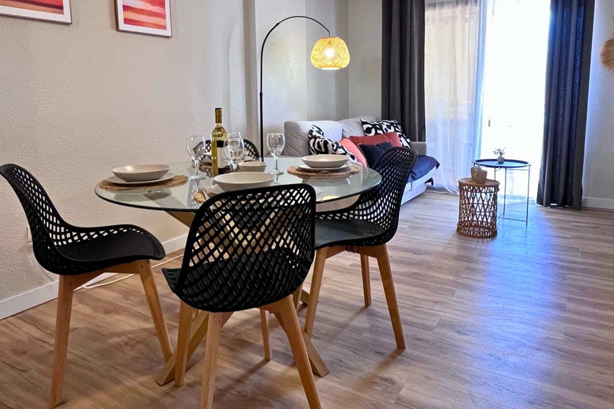 Immobilier Appartement avec vue panoramique, piscine et plage à pied  