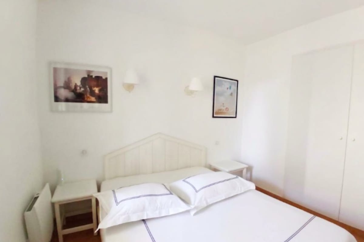  immobilier  Appartement avec piscines et jardin proche plage