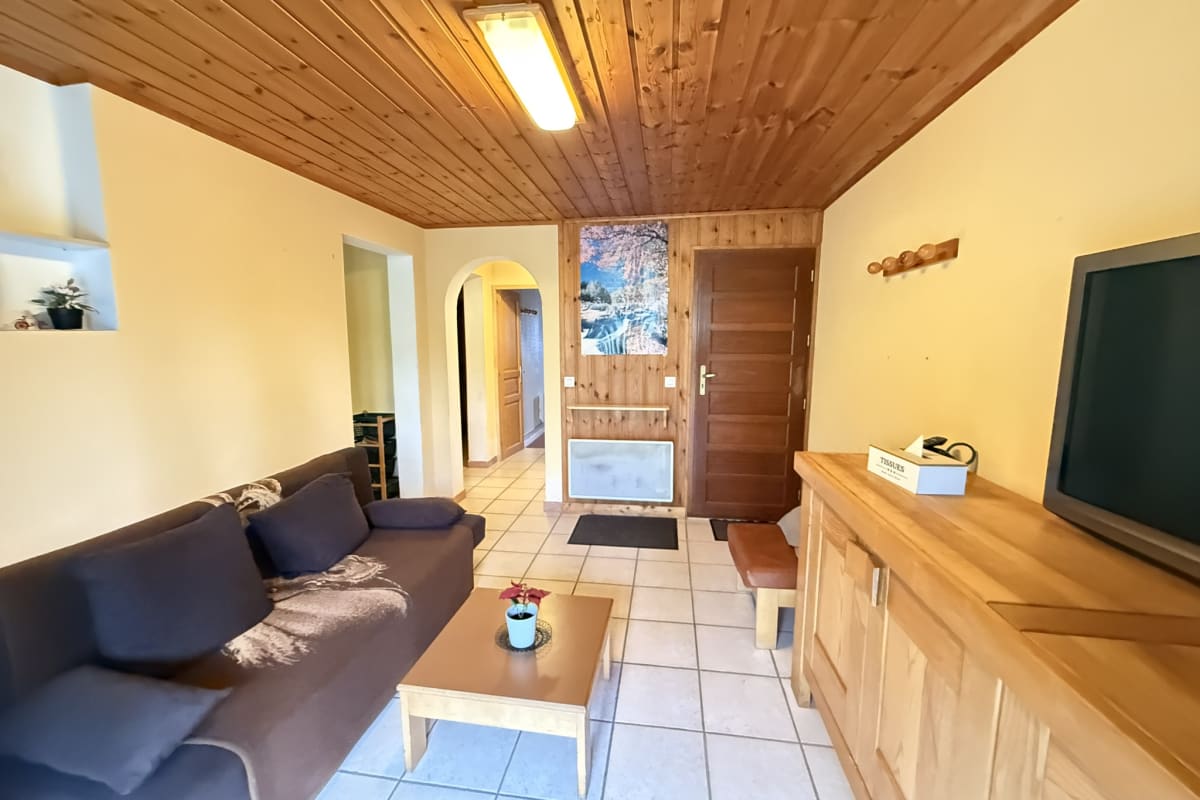 Appartement   Appart 3 chbres - 50m des pistes - terrasse & jardin