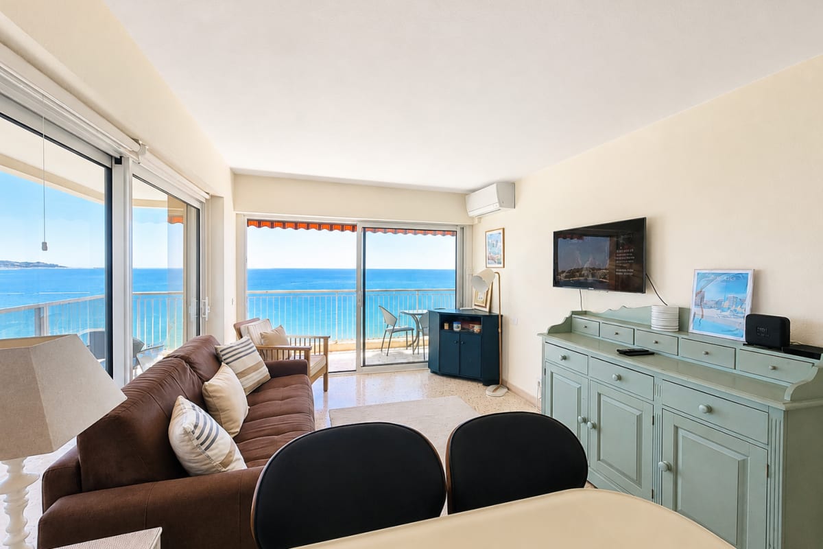  Appt 4 pers Fréjus plage vue sur la mer 