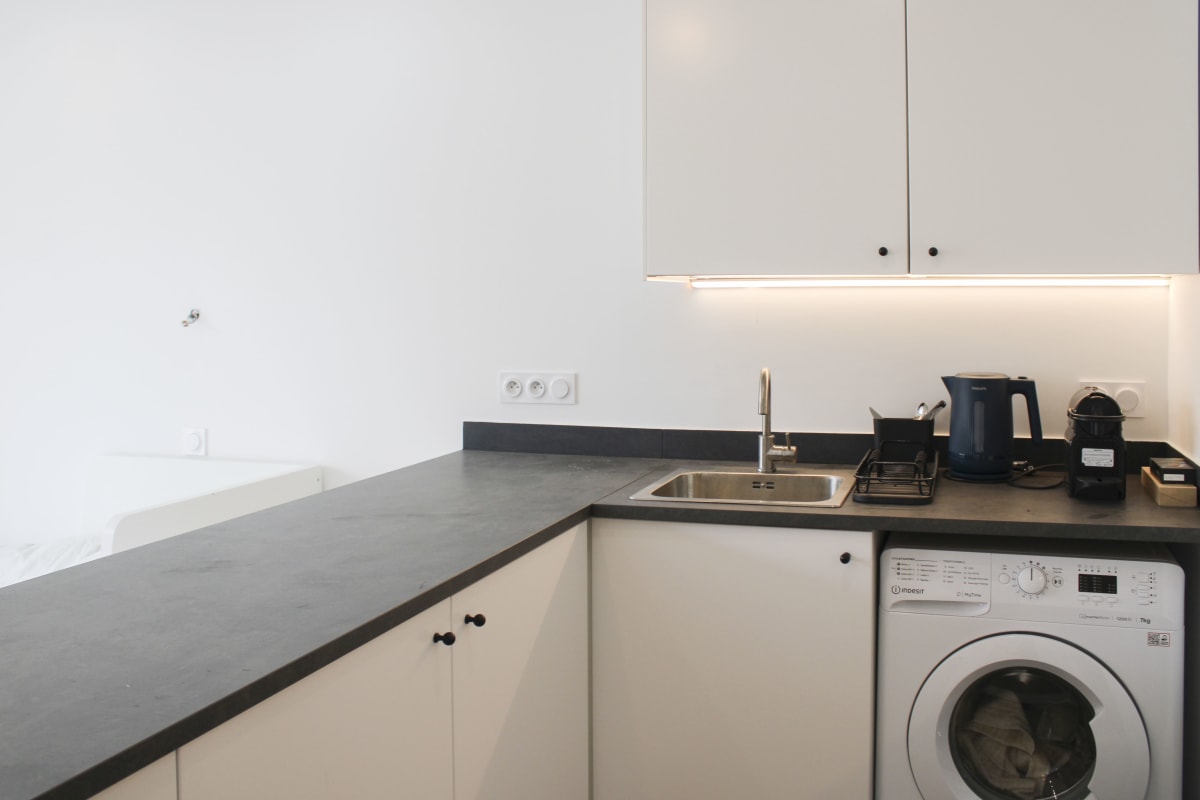  immobilier  Charmant studio avec terrasse à Paris le 11e