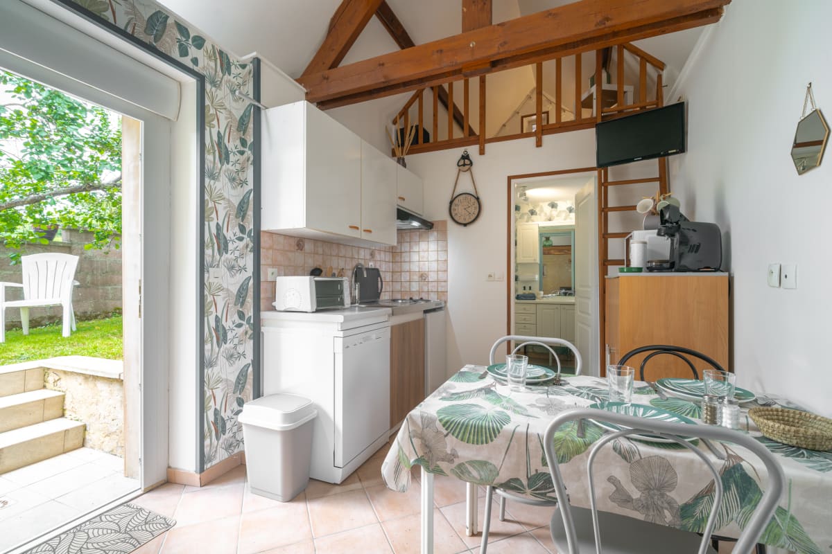 Maison   La Cabana - Parking - Jardin