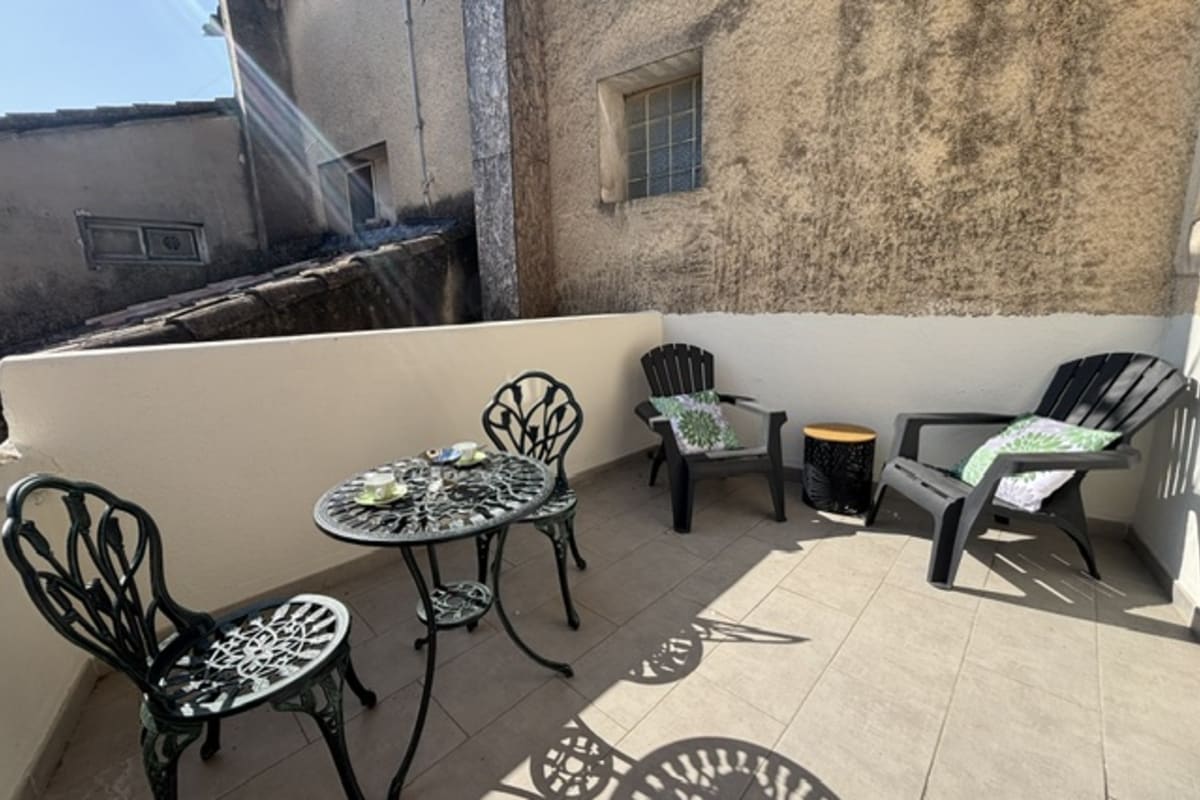 Appartement   Appartement avec Terrasse au centre ville