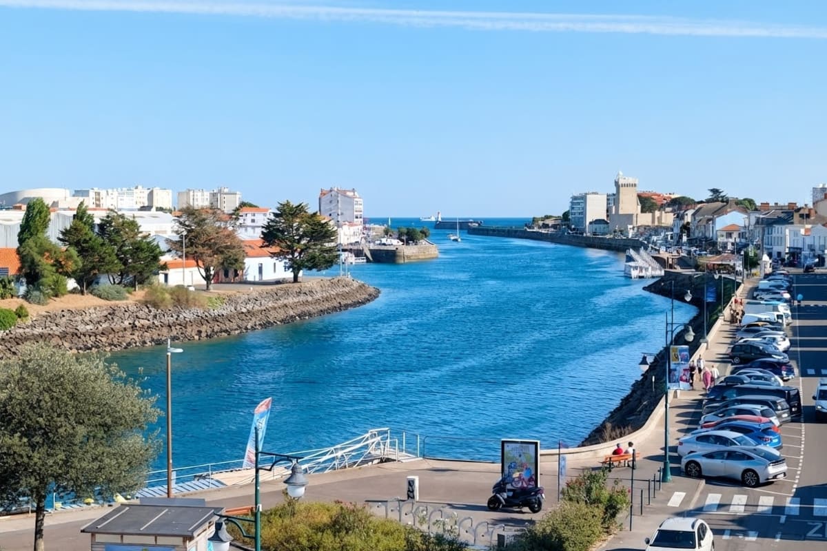 Vue imprenable sur le chenal des Sables d'olonne